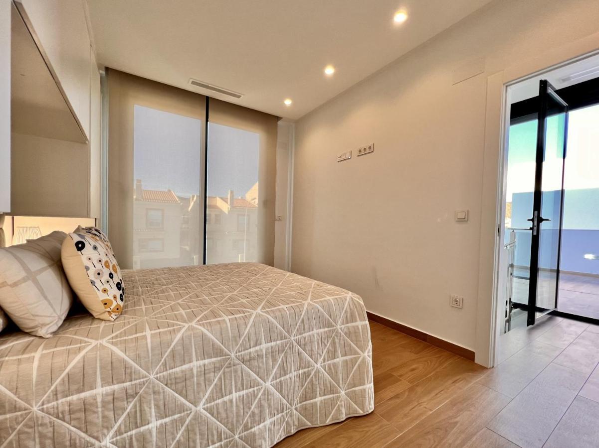 La Masion De Tout Seasonal Rental El Campello Kültér fotó