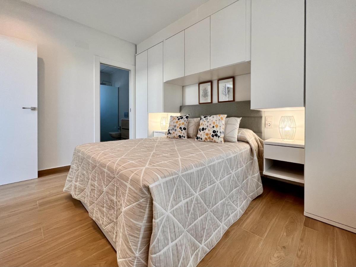 La Masion De Tout Seasonal Rental El Campello Kültér fotó