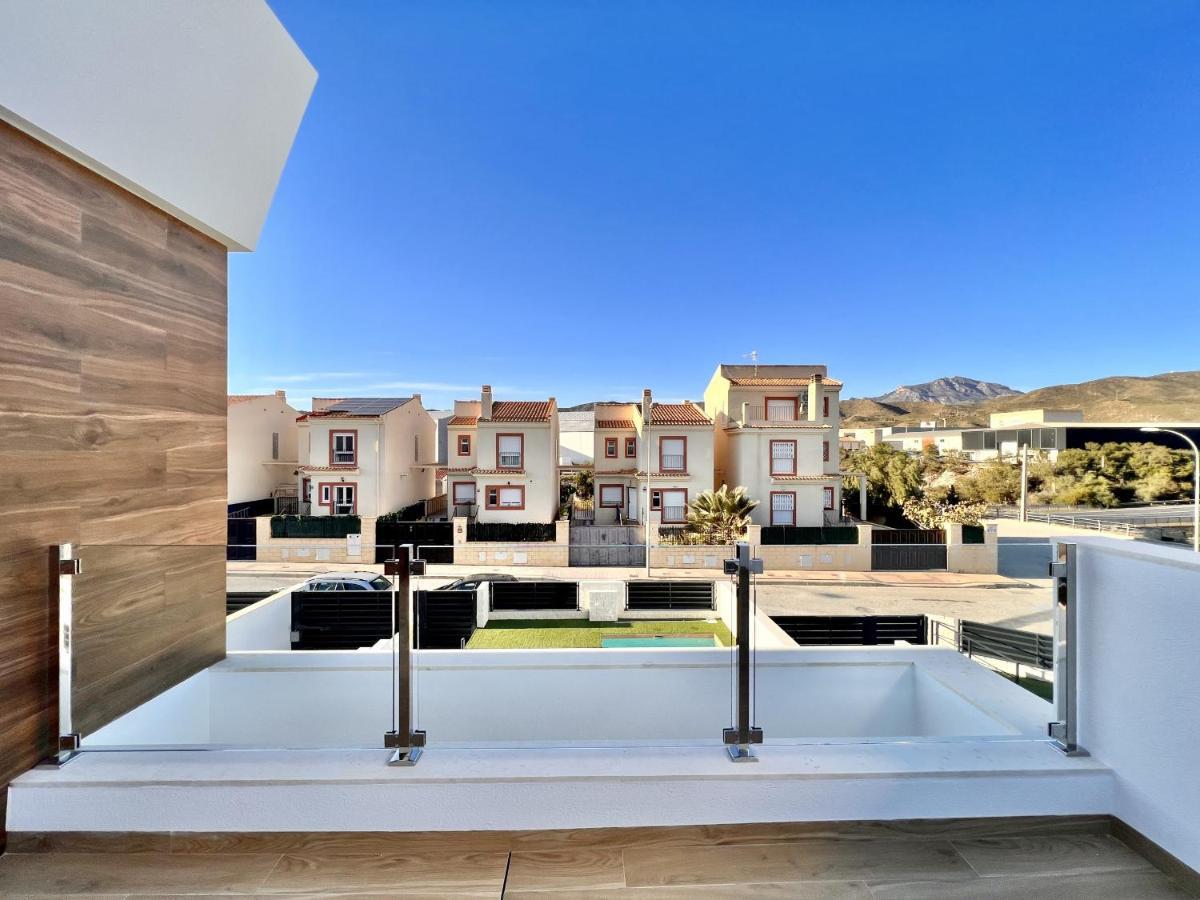 La Masion De Tout Seasonal Rental El Campello Kültér fotó