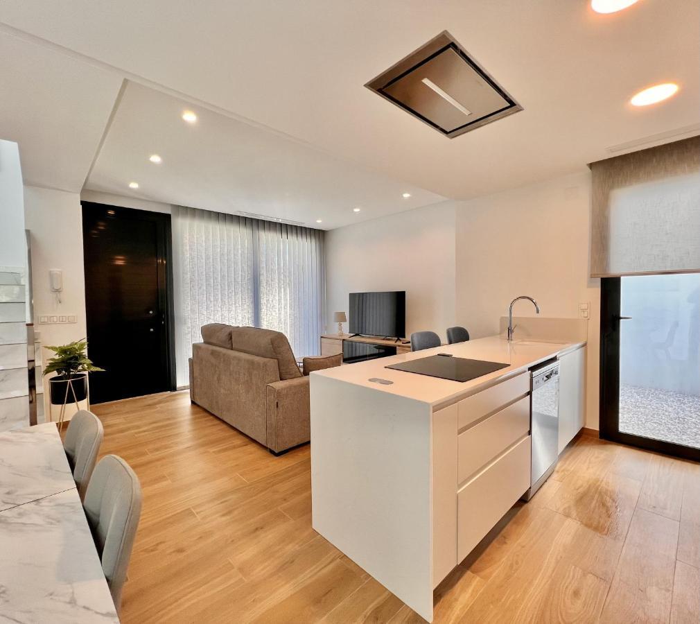 La Masion De Tout Seasonal Rental El Campello Kültér fotó