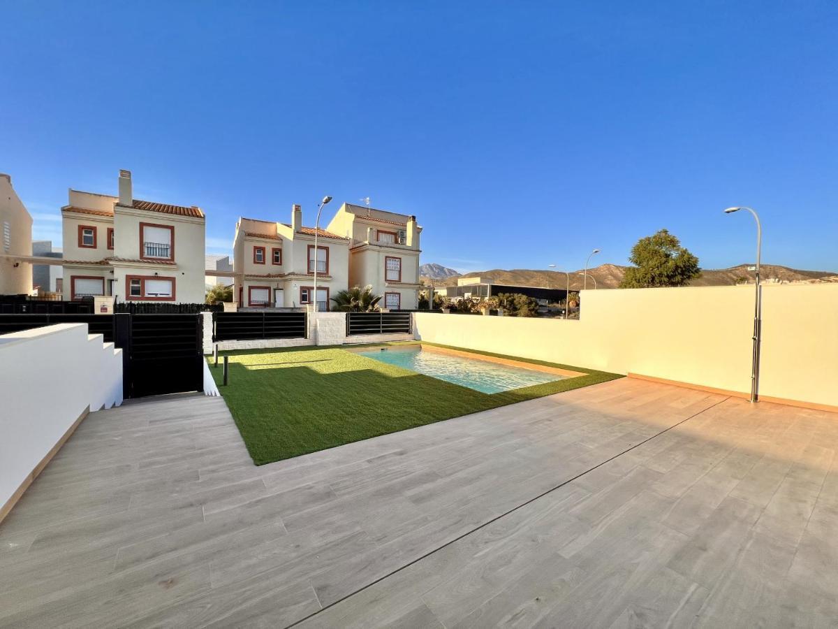 La Masion De Tout Seasonal Rental El Campello Kültér fotó