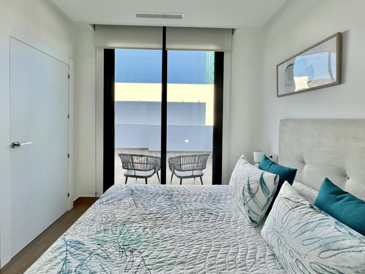 La Masion De Tout Seasonal Rental El Campello Kültér fotó