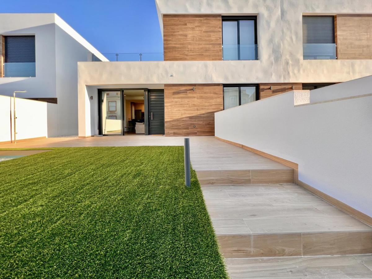 La Masion De Tout Seasonal Rental El Campello Kültér fotó