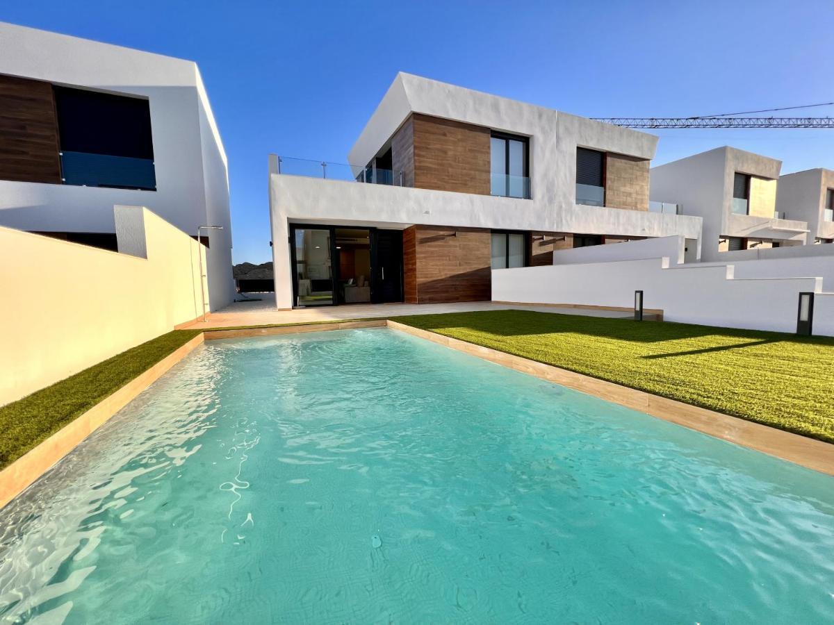 La Masion De Tout Seasonal Rental El Campello Kültér fotó